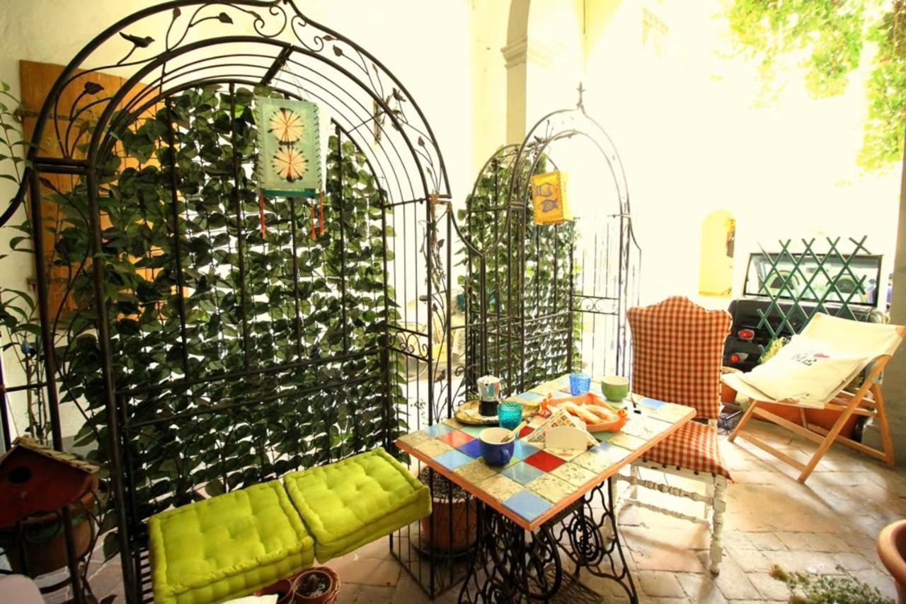 Hand Decorated House With Court Флоренція Екстер'єр фото