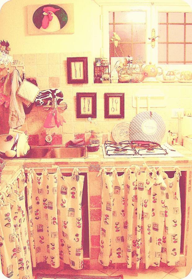 Hand Decorated House With Court Флоренція Екстер'єр фото